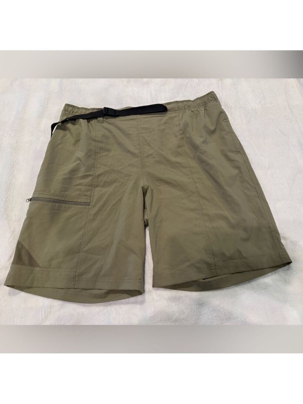 Columbia - Khaki Nylon Built In Belt Cargo Short XL 10”